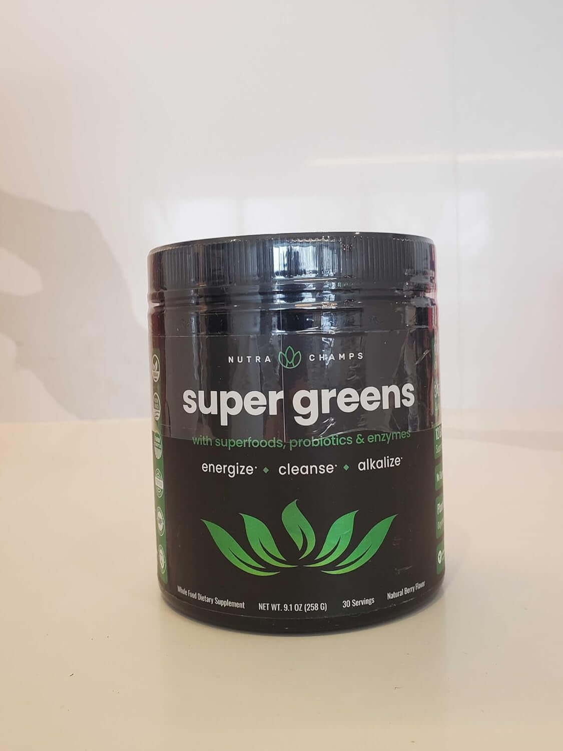 Nutrachamps Super Greens Powder Premium Superfood | 20+ Organic Green Veggie Whole Foods | Alfalfa, Spirulina, Chlorella & More | Antioxidant, Digestive Enzyme & Probiotic Blends | Watermelon - Vitamen Store
